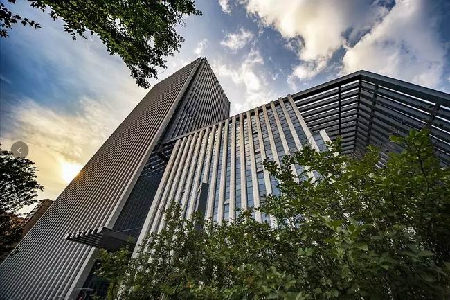 在洛阳，，，，，，怎样选择写字楼？？？？？？