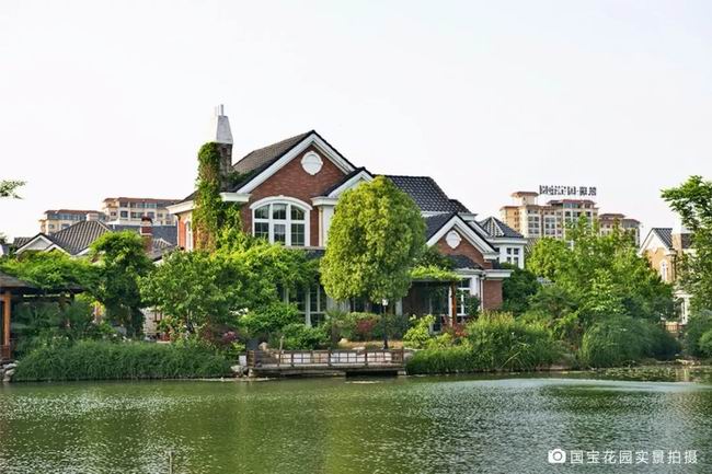 生涯在有湖的地方，，，，，，是对人生的浪漫私藏